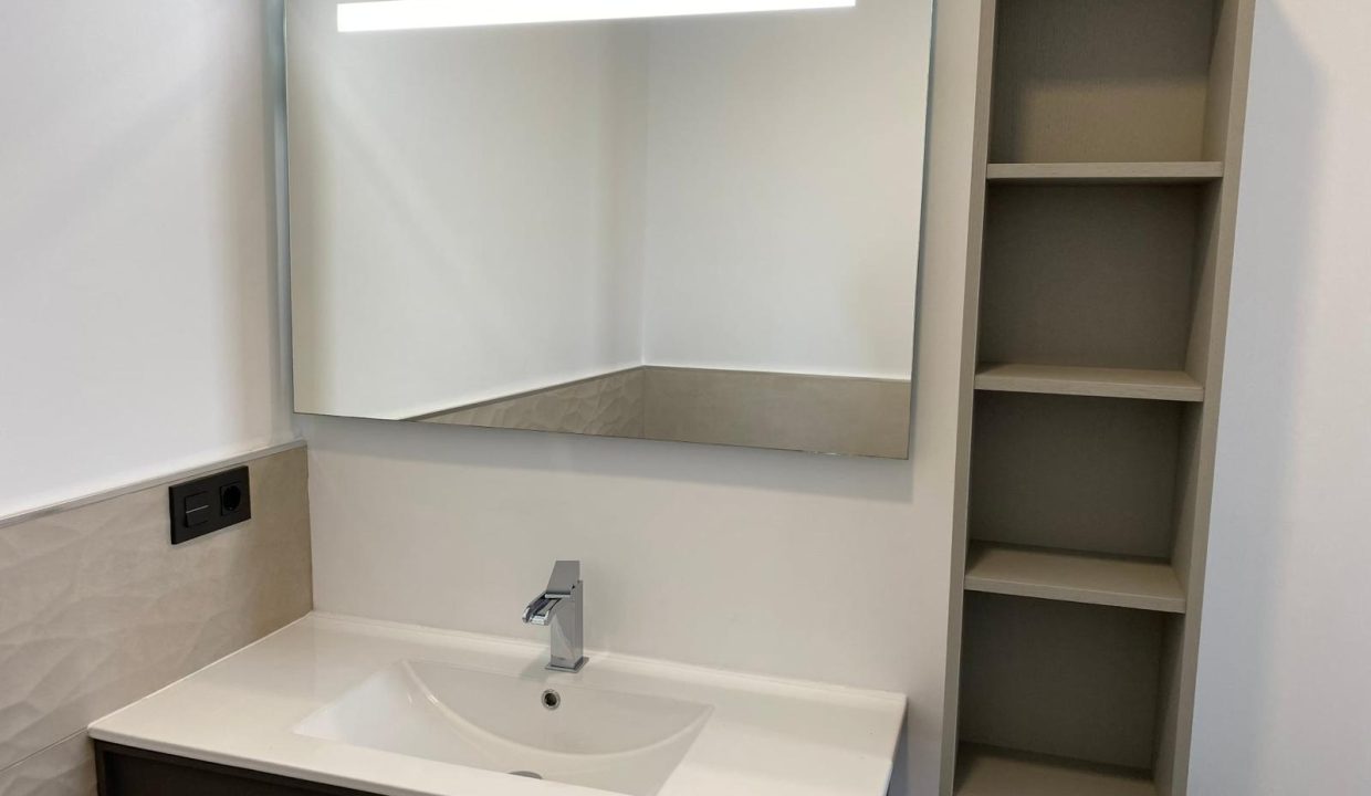 34974184-5e57-489b-a1a6-3c55acb32093