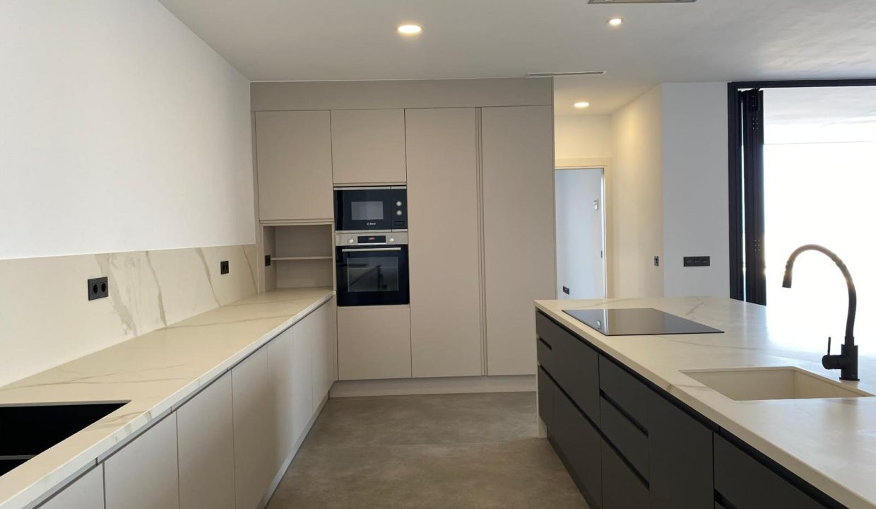 490cdbd2-d46c-478b-bd86-5f16d3569840