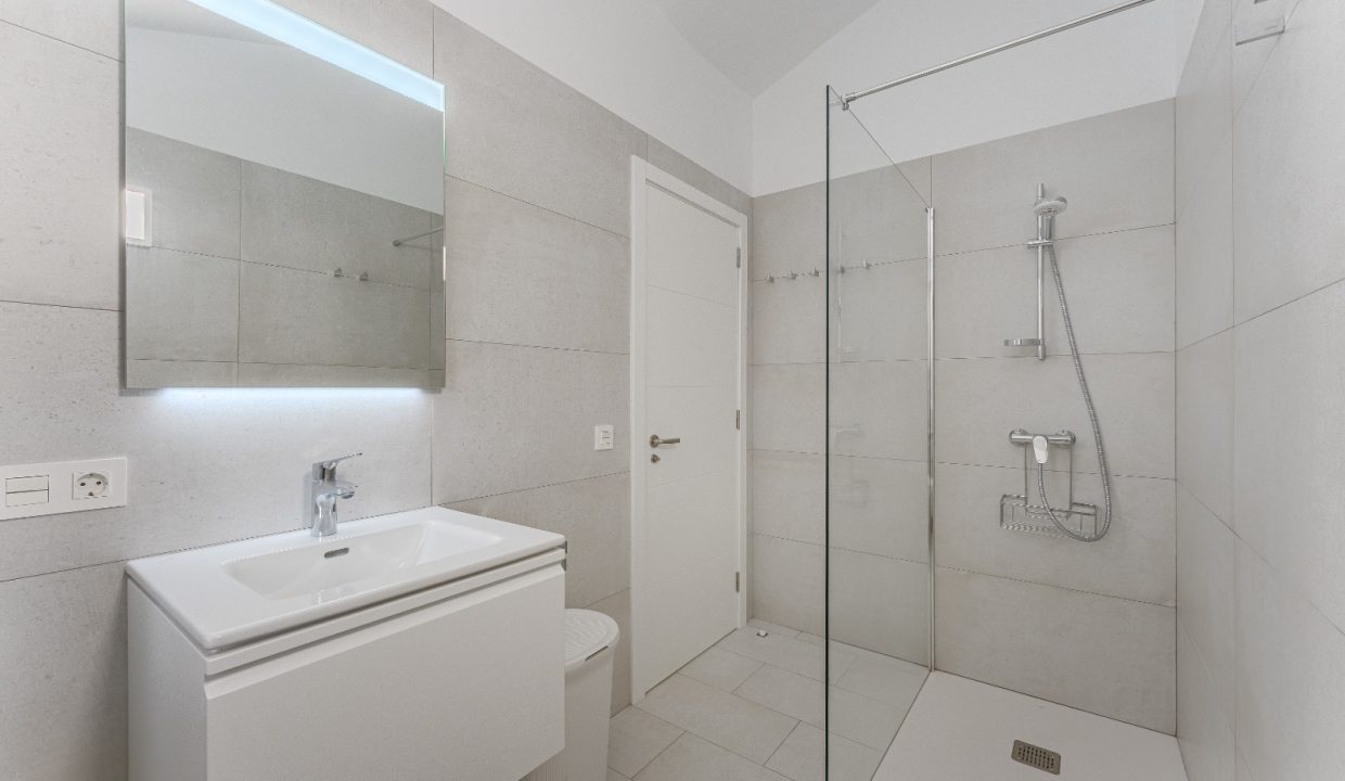 811d0aee-76f9-4bbc-a3dd-6211ad2454db