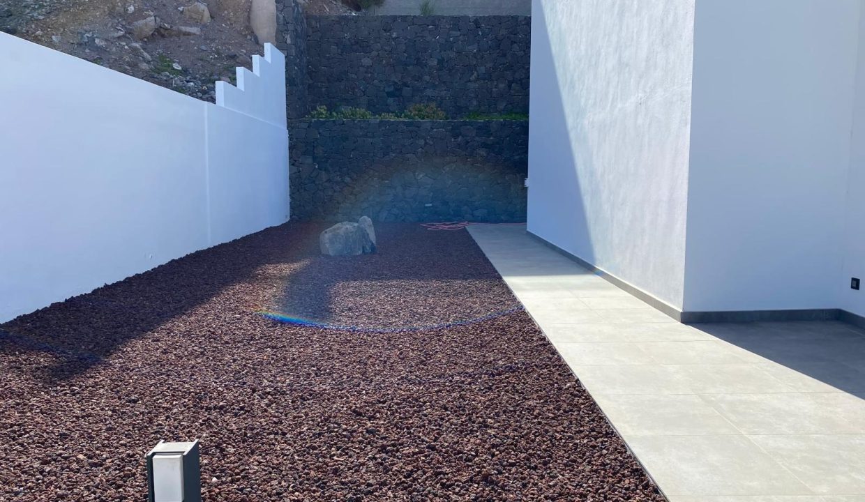 d5522e66-c950-483c-a577-50395349db9d