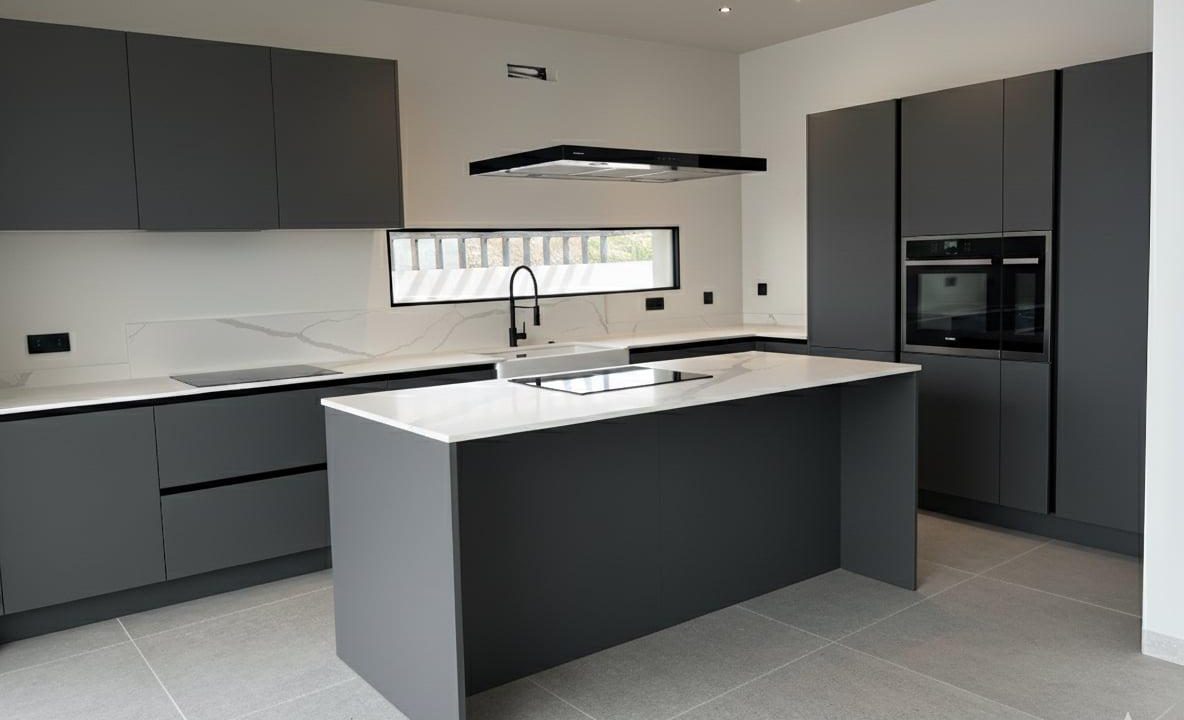 e5ca8e9c-3ea5-486a-a89a-695b0ac93474